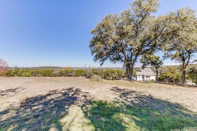 2454 Island View, Canyon Lake, TX 78133