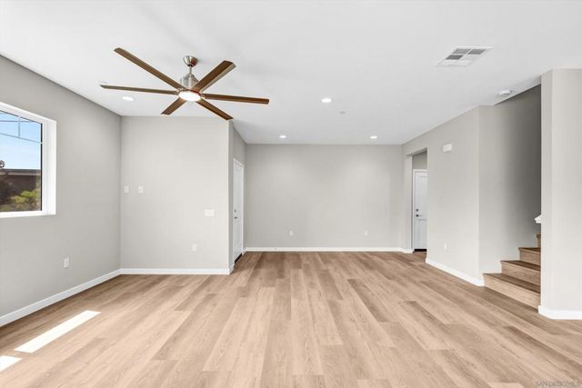3915 Rojo Tierra Rd, La Mesa, CA 91941