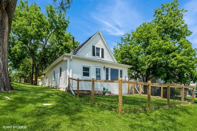 309 Elm Street, De Soto, IA 50069