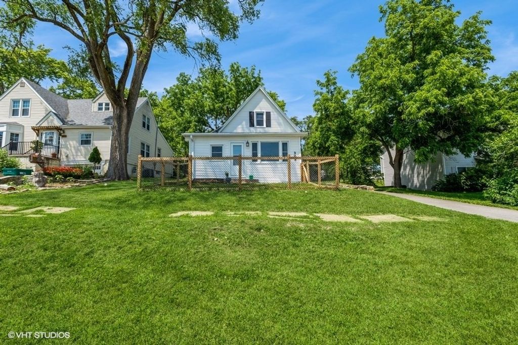 309 Elm Street, De Soto, IA 50069