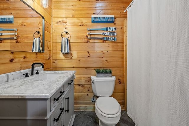 1820 Shady Falls Road, Blue Ridge, GA 30513