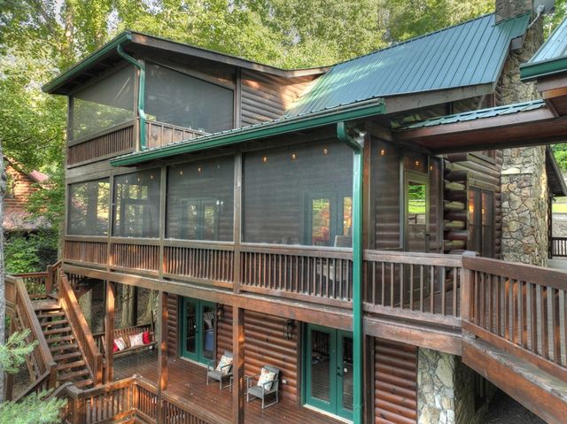 1820 Shady Falls Road, Blue Ridge, GA 30513