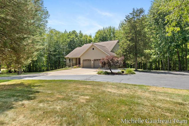 6244 Black Creek Drive, Irving Twp, MI 49333