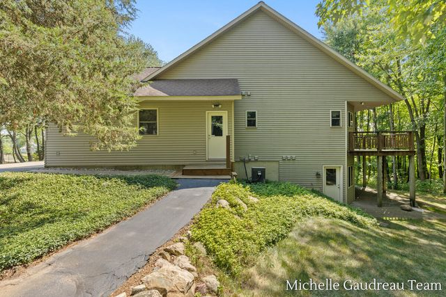 6244 Black Creek Drive, Irving Twp, MI 49333