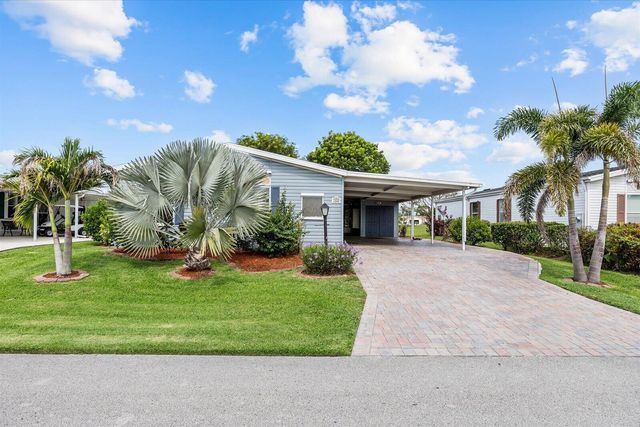 7933 Meadowlark Lane, Port St. Lucie, FL 34952