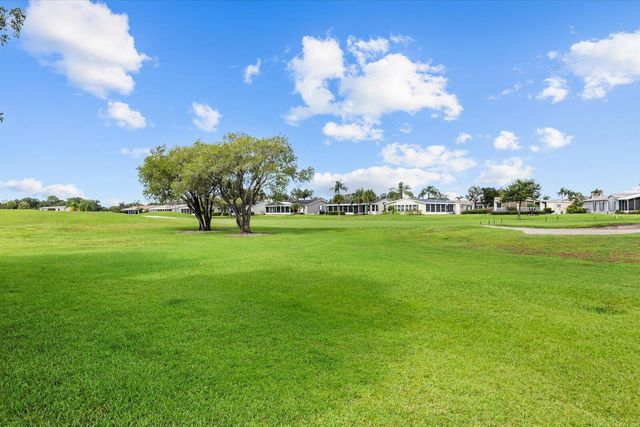 7933 Meadowlark Lane, Port St. Lucie, FL 34952