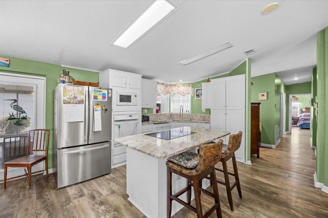 7933 Meadowlark Lane, Port St. Lucie, FL 34952