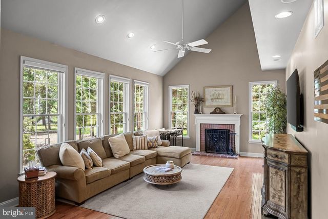 25 AMESBURY PARKE, Medford, NJ 08055