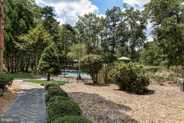 25 AMESBURY PARKE, Medford, NJ 08055