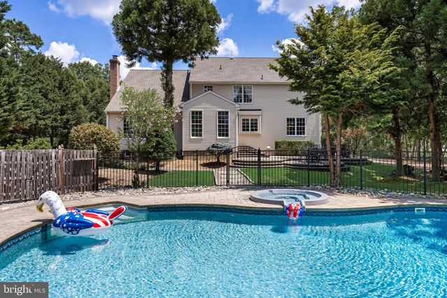 25 AMESBURY PARKE, Medford, NJ 08055