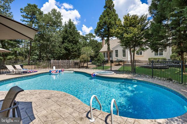 25 AMESBURY PARKE, Medford, NJ 08055