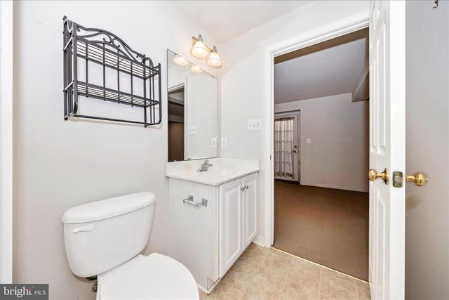 250 DINWIDDIE WAY, Kearneysville, WV 25430
