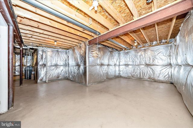250 DINWIDDIE WAY, Kearneysville, WV 25430