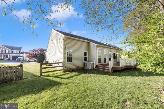 250 DINWIDDIE WAY, Kearneysville, WV 25430