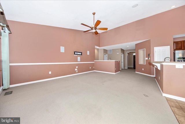 250 DINWIDDIE WAY, Kearneysville, WV 25430
