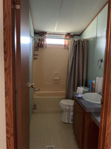 125 Rock Salt Court, Springtown, TX 76082