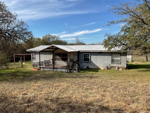 125 Rock Salt Court, Springtown, TX 76082