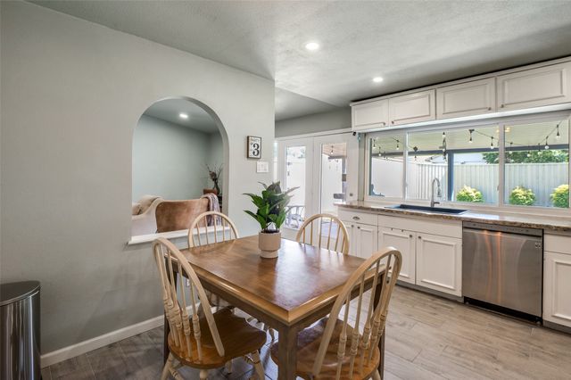 2008 Haymeadow, Carrollton, TX 75007