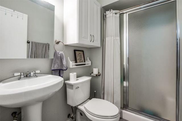 2008 Haymeadow, Carrollton, TX 75007