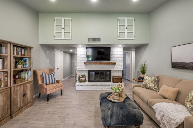 2008 Haymeadow, Carrollton, TX 75007