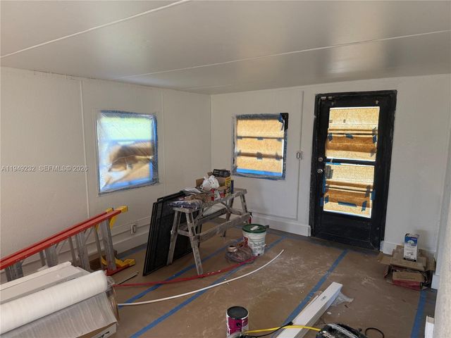 2910 NW 25th St, Fort Lauderdale, FL 33311