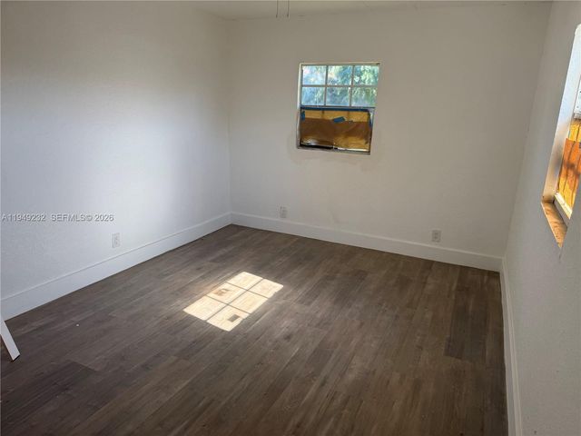 2910 NW 25th St, Fort Lauderdale, FL 33311