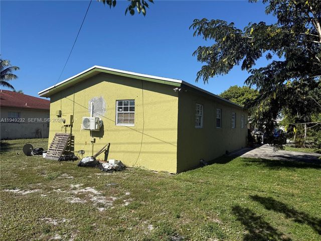 2910 NW 25th St, Fort Lauderdale, FL 33311