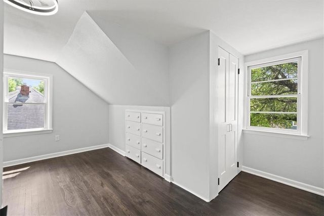 3101 S 9th Place, Kansas City, KS 66103