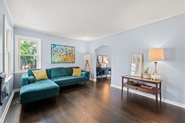 3101 S 9th Place, Kansas City, KS 66103