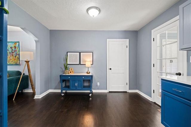 3101 S 9th Place, Kansas City, KS 66103