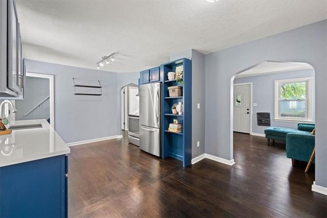 3101 S 9th Place, Kansas City, KS 66103