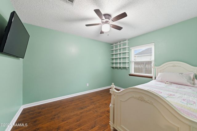 104 Silver Medal Drive, Lafayette, LA 70506