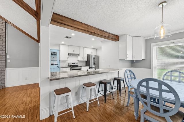 104 Silver Medal Drive, Lafayette, LA 70506