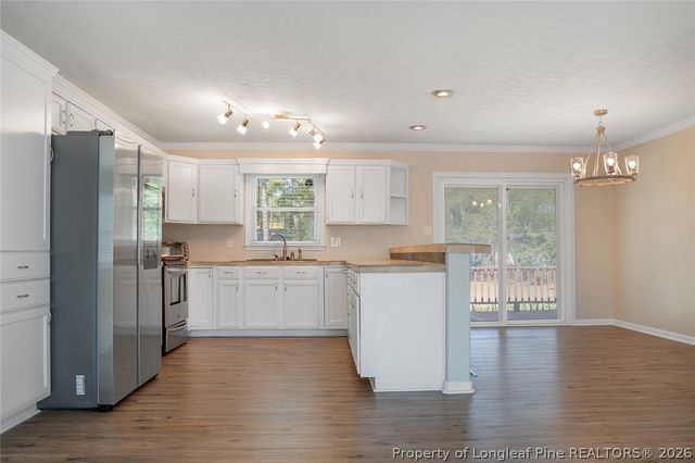 1939 Shiloh Drive, Fayetteville, NC 28304