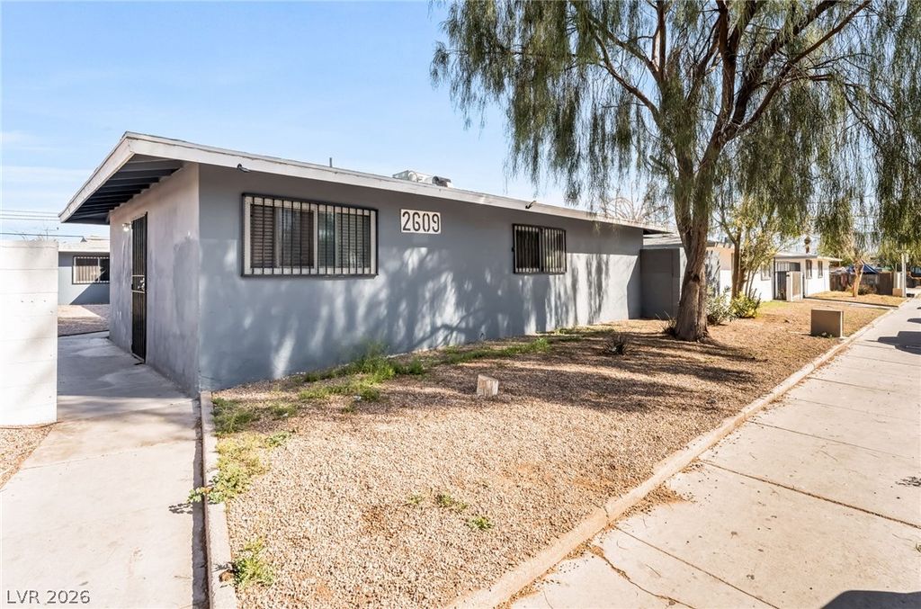 2609 Cedar Avenue, Las Vegas, NV 89101 — photo 3
