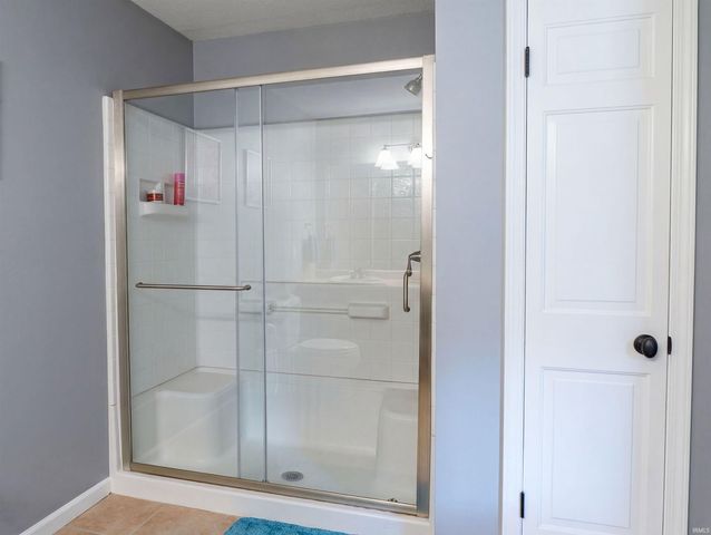 10295 Queen Road, Plymouth, IN 46563