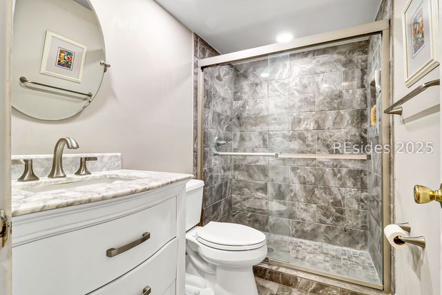 1 Stoney Creek Rd Apt 265, Hilton Head Island, SC 29928