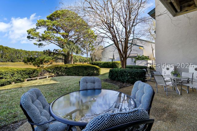 1 Stoney Creek Rd Apt 265, Hilton Head Island, SC 29928