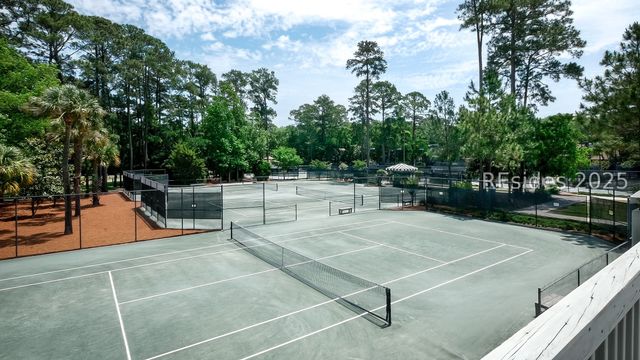 1 Stoney Creek Rd Apt 265, Hilton Head Island, SC 29928