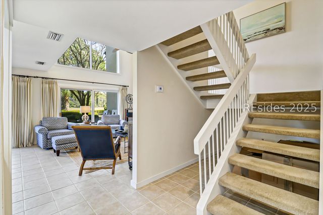 1 Stoney Creek Rd Apt 265, Hilton Head Island, SC 29928