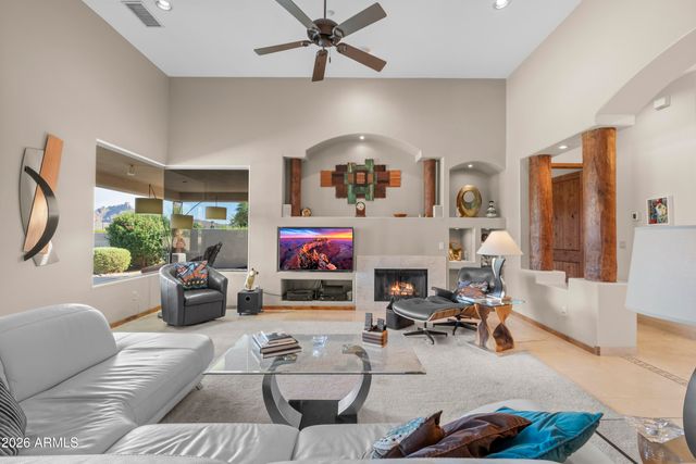 10275 N NICKLAUS Drive, Fountain Hills, AZ 85268