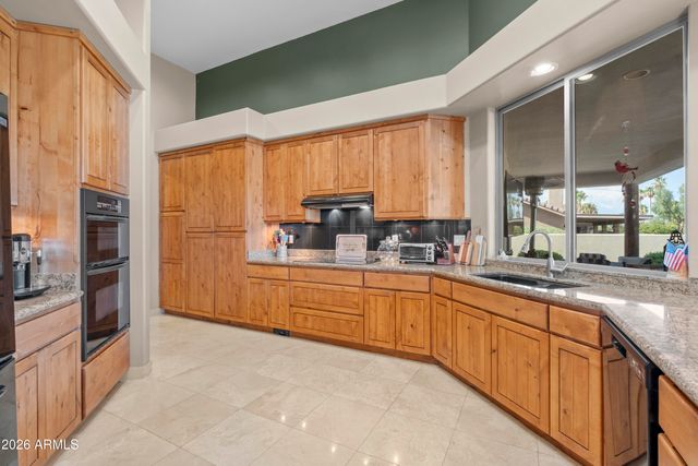 10275 N NICKLAUS Drive, Fountain Hills, AZ 85268