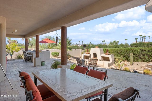 10275 N NICKLAUS Drive, Fountain Hills, AZ 85268