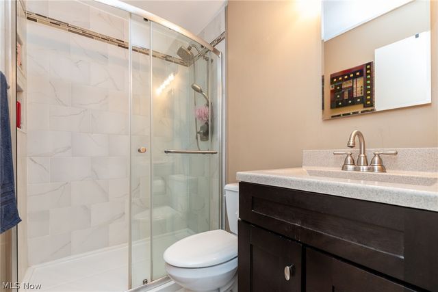 1346 Ranchland Drive, Mayfield Heights, OH 44124