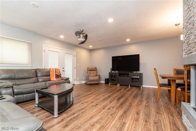 1346 Ranchland Drive, Mayfield Heights, OH 44124