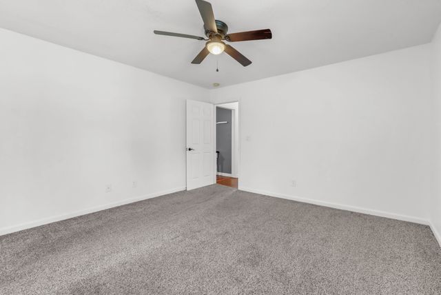 3230 N Senseney Cir, Clarksville, TN 37042