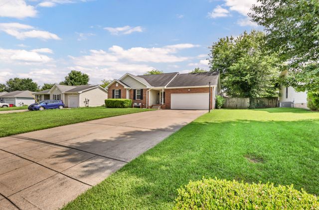 3230 N Senseney Cir, Clarksville, TN 37042