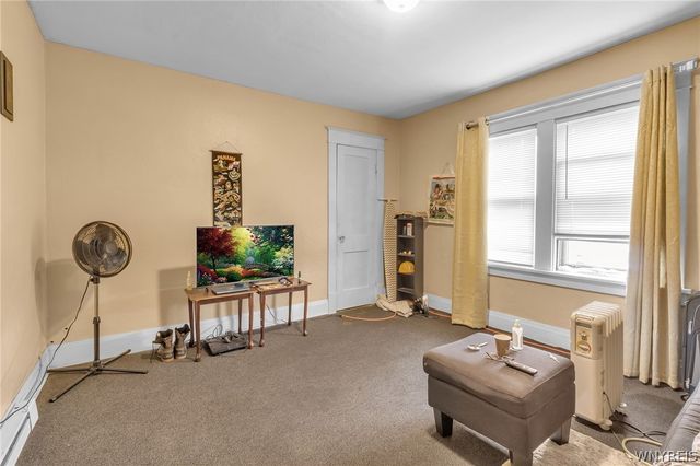 72 Sunset Street, Buffalo, NY 14207