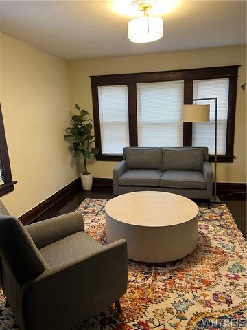 72 Sunset Street, Buffalo, NY 14207