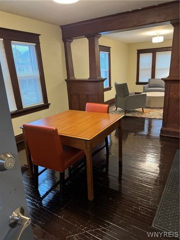 72 Sunset Street, Buffalo, NY 14207